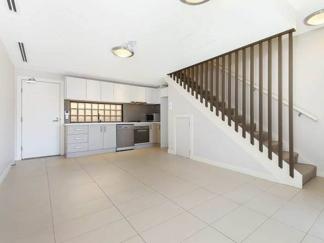 4/96 Maroubra Road, MAROUBRA