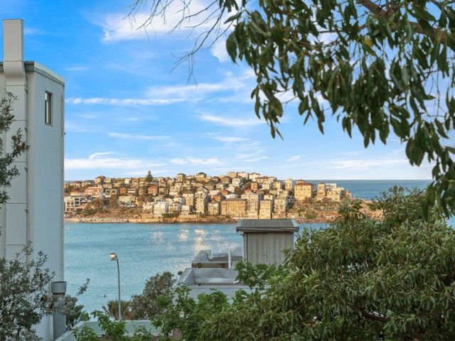 2/15 Francis Street, BONDI BEACH