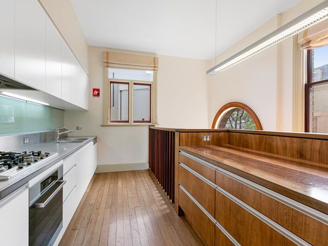 4 Rockwall Crescent, POTTS POINT