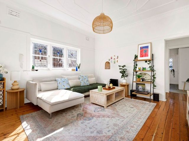 8/23A Bennett Street, BONDI