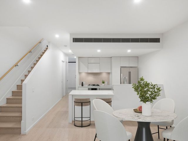 12 Florey Crescent, LITTLE BAY