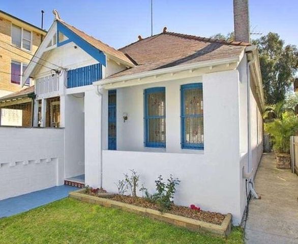 84 Mount Street, COOGEE