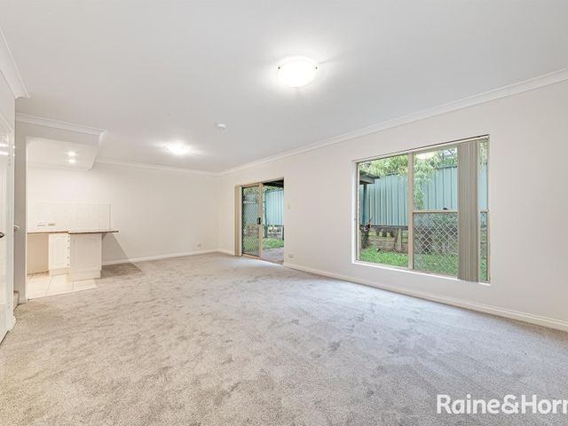 4/17 New Orleans Crescent, MAROUBRA