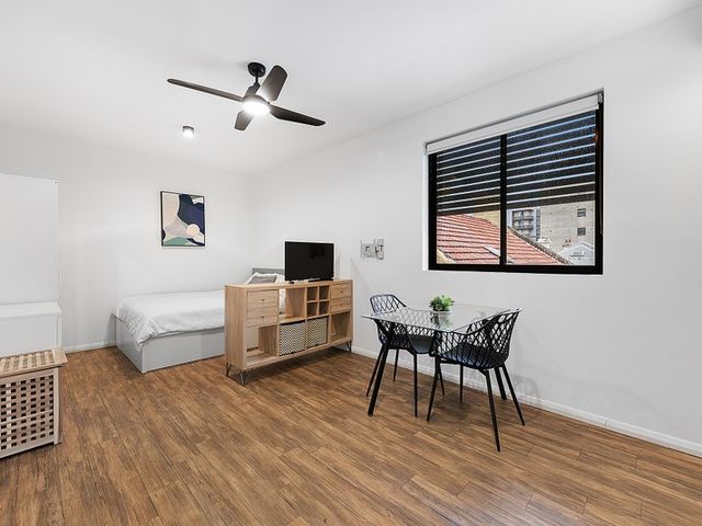 3/14 Botany Street, BONDI JUNCTION
