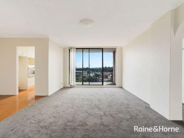 7E/3-5 Anzac Parade, KENSINGTON